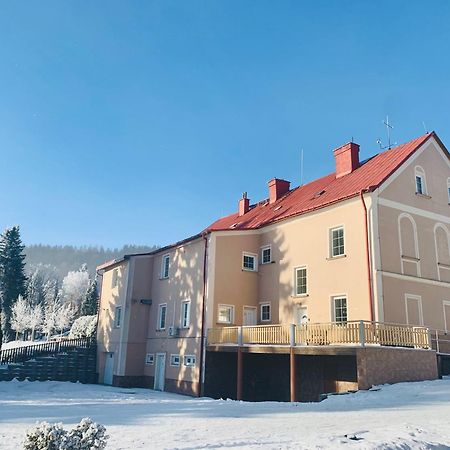 Pension Zaclersky Medved 外观 照片